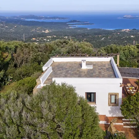 Holiday home Schina Manna By Interhome San Pantaleo