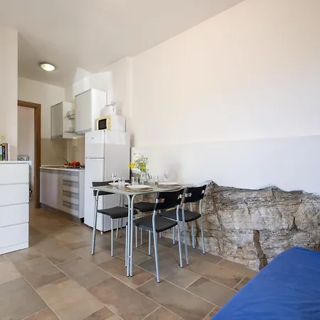 Schina Manna By Interhome *